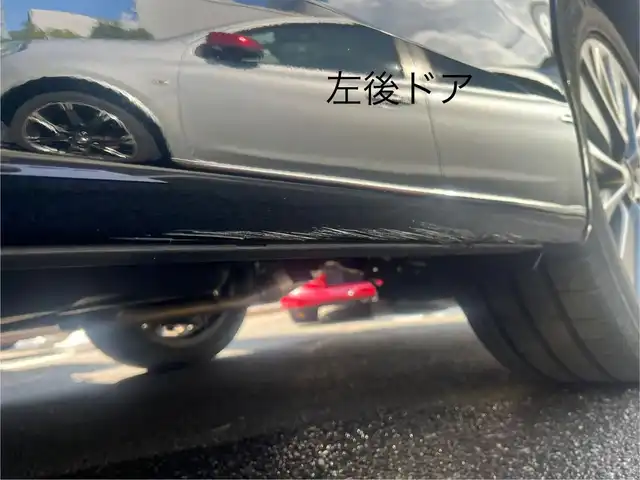トヨタ アルファード 240S タイプゴールド 三重県 2012(平24)年 6.5万km ブラック 9インチナビ（アルパイン:Bluetooth/CD/DVD/AM/FM/SD）/フリップダウンモニター（アルパイン）/バックカメラ/ドライブレコーダー/ETC/パワースライドドア（運転席側/助手席側）/パワーバックドア/車名ロゴ入ゴールドスカッフプレート/リバース連動機能付ボディ同色電動オート格納ドアミラー/ウィンカーミラー/3列シート（7人乗り）/ハーフレザー/クルーズコントロール/HIDヘッドランプ/オートライト/フロントフォグランプ/ツヤ有ブラック木目調/革巻きコンビステアリングホイール/ツヤ有ブラック木木目調加飾付シャンパンゴールドインパネ/ツヤ有ブラック木目調加飾付き回転式センターコンソールボックス/足元照明（助手席/運転席）/シルバーエンブレム付スモークメッキ加飾無塗装フロントグリル/開口部台形無塗装横桟フロントエアロバンパー/スモークメッキリング付スポーツタイプフロントフォグランプ/サイドクラッディングパネル/リアスポイラー/リアエアロバンパー/スモークレンズ/LEDリアコンビネーションランプ/スモークメッキバックドアガーニッシュ/マフラーカッター/スペアキー