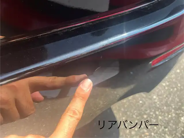 トヨタ アルファード 240S タイプゴールド 三重県 2012(平24)年 6.5万km ブラック 9インチナビ（アルパイン:Bluetooth/CD/DVD/AM/FM/SD）/フリップダウンモニター（アルパイン）/バックカメラ/ドライブレコーダー/ETC/パワースライドドア（運転席側/助手席側）/パワーバックドア/車名ロゴ入ゴールドスカッフプレート/リバース連動機能付ボディ同色電動オート格納ドアミラー/ウィンカーミラー/3列シート（7人乗り）/ハーフレザー/クルーズコントロール/HIDヘッドランプ/オートライト/フロントフォグランプ/ツヤ有ブラック木目調/革巻きコンビステアリングホイール/ツヤ有ブラック木木目調加飾付シャンパンゴールドインパネ/ツヤ有ブラック木目調加飾付き回転式センターコンソールボックス/足元照明（助手席/運転席）/シルバーエンブレム付スモークメッキ加飾無塗装フロントグリル/開口部台形無塗装横桟フロントエアロバンパー/スモークメッキリング付スポーツタイプフロントフォグランプ/サイドクラッディングパネル/リアスポイラー/リアエアロバンパー/スモークレンズ/LEDリアコンビネーションランプ/スモークメッキバックドアガーニッシュ/マフラーカッター/スペアキー