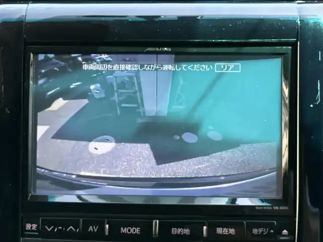 トヨタ アルファード 240S タイプゴールド 三重県 2012(平24)年 6.5万km ブラック 9インチナビ（アルパイン:Bluetooth/CD/DVD/AM/FM/SD）/フリップダウンモニター（アルパイン）/バックカメラ/ドライブレコーダー/ETC/パワースライドドア（運転席側/助手席側）/パワーバックドア/車名ロゴ入ゴールドスカッフプレート/リバース連動機能付ボディ同色電動オート格納ドアミラー/ウィンカーミラー/3列シート（7人乗り）/ハーフレザー/クルーズコントロール/HIDヘッドランプ/オートライト/フロントフォグランプ/ツヤ有ブラック木目調/革巻きコンビステアリングホイール/ツヤ有ブラック木木目調加飾付シャンパンゴールドインパネ/ツヤ有ブラック木目調加飾付き回転式センターコンソールボックス/足元照明（助手席/運転席）/シルバーエンブレム付スモークメッキ加飾無塗装フロントグリル/開口部台形無塗装横桟フロントエアロバンパー/スモークメッキリング付スポーツタイプフロントフォグランプ/サイドクラッディングパネル/リアスポイラー/リアエアロバンパー/スモークレンズ/LEDリアコンビネーションランプ/スモークメッキバックドアガーニッシュ/マフラーカッター/スペアキー