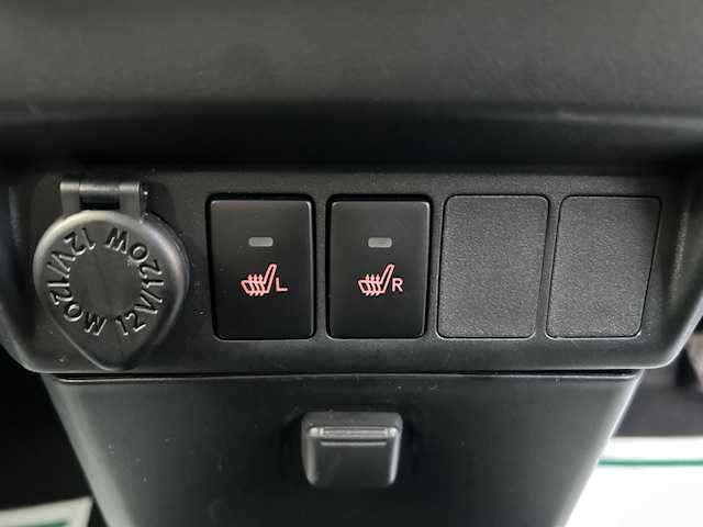 トヨタ ルーミー カスタムG－T 大阪府 2023(令5)年 3.2万km パールホワイトⅢ ナビ　/地デジ　/Ｂｌｕｅｔｏｏｔｈ　/バックカメラ　/両側パワースライドドア　/レーダークルーズコントロール　/シートヒーター　/ＬＥＤヘッドライト　/スマートキー　/革巻きハンドル　/ＵＳＢ　/パーキングセンサー