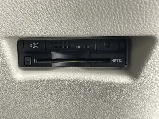 トヨタ シエンタ G 群馬県 2017(平29)年 1.9万km コバルトブルーメタリック 社外オーディオ　衝突被害軽減ブレーキ　レーンアシスト　シートヒーター　ビルトインＥＴＣ　スマートキー　両側電動スライドドア　アイドリングストップ　オートマチックハイビーム　純正フロアマット　ハロゲン