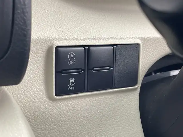 トヨタ シエンタ G 群馬県 2017(平29)年 1.9万km コバルトブルーメタリック 社外オーディオ　衝突被害軽減ブレーキ　レーンアシスト　シートヒーター　ビルトインＥＴＣ　スマートキー　両側電動スライドドア　アイドリングストップ　オートマチックハイビーム　純正フロアマット　ハロゲン