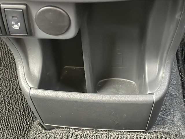 スズキ ハスラー G 石川県 2019(令1)年 7.1万km アクティブイエロー/ホワイト2トーンルーフ ワンオーナー/純正７型SDナビゲーション/【AM/FM・CD/DVD・Bluetooth】/・フルセグTV/・バックカメラ/ビルドインETC/前方ドライブレコーダ―/前席シートヒーター/アイドリングストップ/横滑り防止装置/レーンキープアシスト/衝突被害軽減ブレーキ/純正フロアマット/Wエアバック/スペアキー×１本