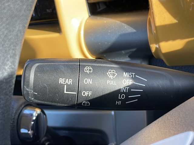 スズキ ハスラー G 石川県 2019(令1)年 7.1万km アクティブイエロー/ホワイト2トーンルーフ ワンオーナー/純正７型SDナビゲーション/【AM/FM・CD/DVD・Bluetooth】/・フルセグTV/・バックカメラ/ビルドインETC/前方ドライブレコーダ―/前席シートヒーター/アイドリングストップ/横滑り防止装置/レーンキープアシスト/衝突被害軽減ブレーキ/純正フロアマット/Wエアバック/スペアキー×１本