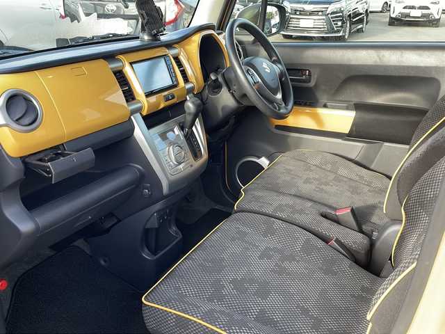 スズキ ハスラー G 石川県 2019(令1)年 7.1万km アクティブイエロー/ホワイト2トーンルーフ ワンオーナー/純正７型SDナビゲーション/【AM/FM・CD/DVD・Bluetooth】/・フルセグTV/・バックカメラ/ビルドインETC/前方ドライブレコーダ―/前席シートヒーター/アイドリングストップ/横滑り防止装置/レーンキープアシスト/衝突被害軽減ブレーキ/純正フロアマット/Wエアバック/スペアキー×１本