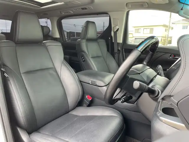 トヨタ アルファード S Cパッケージ 神奈川県 2020(令2)年 7万km ホワイトパールクリスタルシャイン ・純正９．２インチナビ　/・モデリスタエアロ　/・ツインムーンルーフ　/・全周囲モニター　/・ＪＢＬ　/・両側パワスラ　/・シートヒーター　/・シートベンチレーション　/・３眼ＬＥＤヘッドランプ　/・フォグランプ/・インテリジェントパーキングアシスト/・Blu-ray　DVD　CD/・フルセグTV/・トヨタセーフティーセンス/・デジタルインナーミラー/・２列目パワーリクライニング　パワーオットマン/・スペアタイヤ/・ドライブレコーダー前後/・