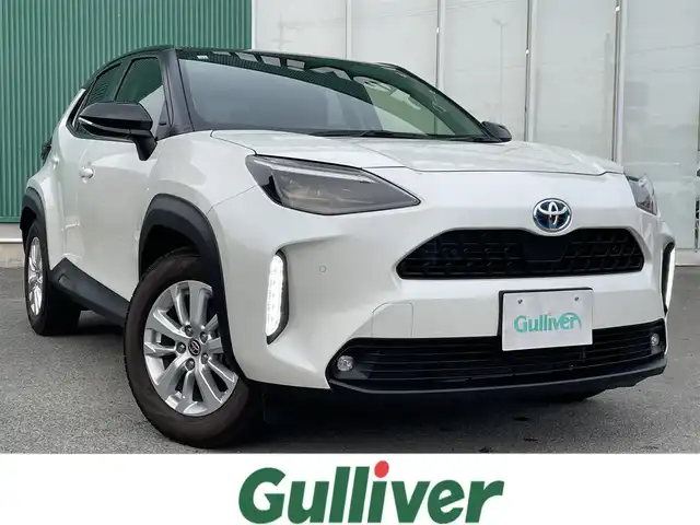 トヨタ ヤリスクロス ハイブリッド G 福岡県 2020(令2)年 6.3万km ブラックマイカ/ホワイトパールクリスタルシャイン 2トーン 純正ナビ（BT/AM/FM)/Bカメラ/レーダークルーズコントロール/LEDヘッドライト/オートライト/オートマチックハイビーム/純正16インチAW/ローダウン/USB入力端子/クリアランスソナー/PKSB/BrakeHold/横滑り防止装置/コーナーセンサー/レーンキープアシスト/盗難防止装置/衝突被害軽減システム/スマートキー/ETC