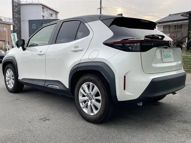 トヨタ ヤリスクロス ハイブリッド G 福岡県 2020(令2)年 6.3万km ブラックマイカ/ホワイトパールクリスタルシャイン 2トーン 純正ナビ（BT/AM/FM)/Bカメラ/レーダークルーズコントロール/LEDヘッドライト/オートライト/オートマチックハイビーム/純正16インチAW/ローダウン/USB入力端子/クリアランスソナー/PKSB/BrakeHold/横滑り防止装置/コーナーセンサー/レーンキープアシスト/盗難防止装置/衝突被害軽減システム/スマートキー/ETC