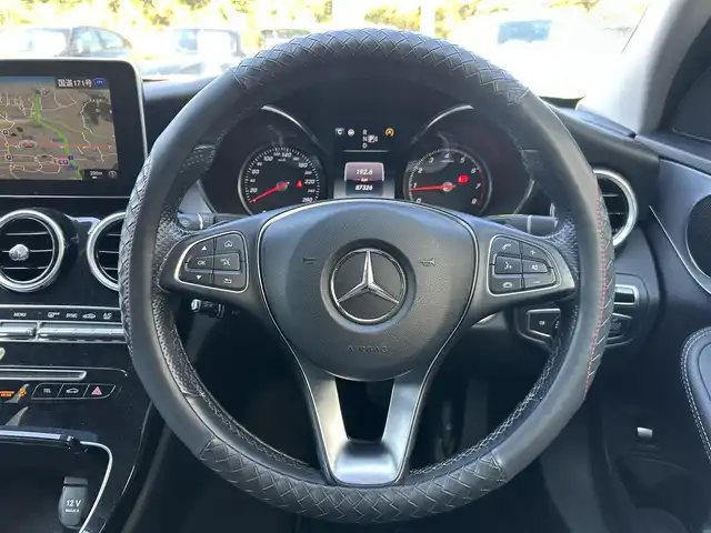 メルセデス・ベンツ Ｃ１８０ アバンギャルド 大阪府 2015(平27)年 8.8万km オブシディアンブラック レーダーセーフティP/純正ナビ/TV/バックカメラ/ACC/ブラインドスポット/純正18インチAW/LEDヘッドライト/クリアランスソナー/ハーフ革/Dメモリ付きパワーシート/シートヒーター/パドルシフト/ETC/ドラレコ