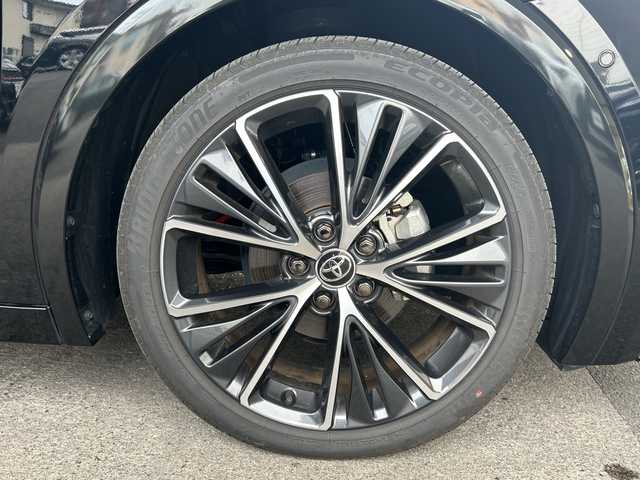 トヨタ プリウス Z 京都府 2023(令5)年 1万km アティチュードブラックマイカ 純正12.3インチディスプレイナビ/フルセグテレビ/アラウンドビューモニター/Miracast/ワイヤレス充電/Bluetooth/デジタルインナーミラー/メモリーパワーシート/シートヒーター＆ベンチレーション/ステアリングヒーター/トヨタセーフティーセンス/アドバンスドパーク/ブラインドスポットモニター/クリアランスソナー/プリクラシュセーフティー/リヤクロストラフィックアラート/ロードサインアシスト/レーダークルーズコントロール/プロアクティブドライビングアシスト/ワンオーナー/禁煙車/ビルトインETC2.0/ウィンカーミラー/電動格納ミラー