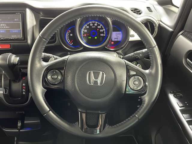 ホンダ Ｎ ＢＯＸ モデューロ X G ターボP 広島県 2015(平27)年 6.9万km ポリッシュドメタルメタリック 社外ナビ/両側パワースライドドア/バックカメラ/シティブレーキアクティブシステム/クルーズコントロール/パドルシフト/ハーフレザーシート/HIDヘッドランプ/純正15インチAW/ETC/ドライブレコーダー