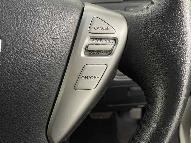 日産 セレナ HWS S HV Vセレ +Sefty Aセーフ 埼玉県 2015(平27)年 5.6万km ブリリアントホワイトパール フリップダウンモニター　/純正ナビ　/全方位カメラ　/両側パワースライドドア/クルーズコントロール/レーンキープアシスト　/衝突軽減ブレーキ　/横滑り防止措置　/ビルトインＥＴＣ　/ＬＥＤヘッドライト　/ウインカーミラー　/フォグ　/プッシュスタート　/スマートキー