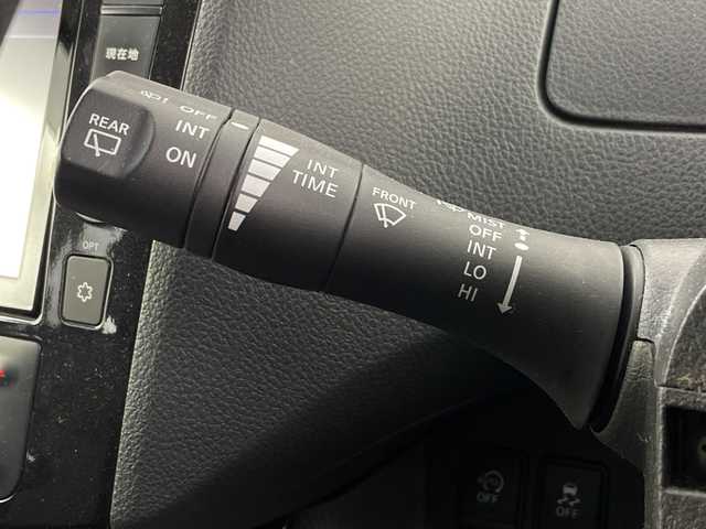 日産 セレナ HWS S HV Vセレ +Sefty Aセーフ 埼玉県 2015(平27)年 5.6万km ブリリアントホワイトパール フリップダウンモニター　/純正ナビ　/全方位カメラ　/両側パワースライドドア/クルーズコントロール/レーンキープアシスト　/衝突軽減ブレーキ　/横滑り防止措置　/ビルトインＥＴＣ　/ＬＥＤヘッドライト　/ウインカーミラー　/フォグ　/プッシュスタート　/スマートキー