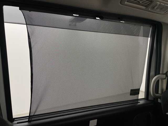 日産 セレナ HWS S HV Vセレ +Sefty Aセーフ 埼玉県 2015(平27)年 5.6万km ブリリアントホワイトパール フリップダウンモニター　/純正ナビ　/全方位カメラ　/両側パワースライドドア/クルーズコントロール/レーンキープアシスト　/衝突軽減ブレーキ　/横滑り防止措置　/ビルトインＥＴＣ　/ＬＥＤヘッドライト　/ウインカーミラー　/フォグ　/プッシュスタート　/スマートキー