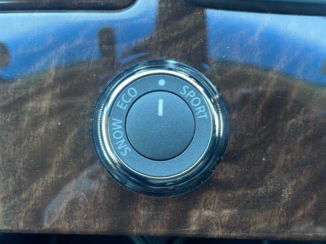 日産 フーガ 250GT 道東・釧路十勝 2012(平24)年 7.5万km ガーネットブラック 純正HDDナビ/　(AM/FM/CD/AUX)/フルセグTV/バックカメラ/ハーフレザーシート/純正前後ドライブレコーダー/クルーズコントロール/前席パワーシート/メモリシート/横滑り防止装置/助手席オットマン/前後コーナーセンサー/革巻きステアリング/ステアリングスイッチ/LEDヘッドライト/スペアキー