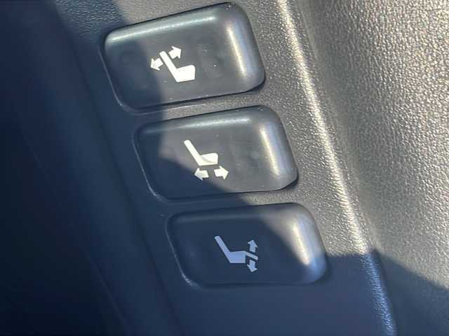 日産 フーガ 250GT 道東・釧路十勝 2012(平24)年 7.5万km ガーネットブラック 純正HDDナビ/　(AM/FM/CD/AUX)/フルセグTV/バックカメラ/ハーフレザーシート/純正前後ドライブレコーダー/クルーズコントロール/前席パワーシート/メモリシート/横滑り防止装置/助手席オットマン/前後コーナーセンサー/革巻きステアリング/ステアリングスイッチ/LEDヘッドライト/スペアキー