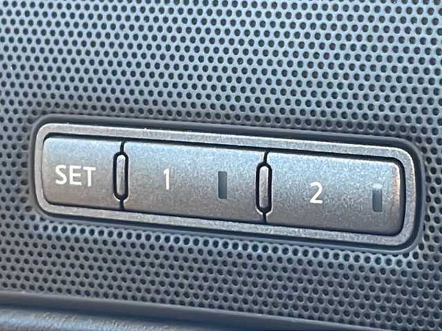 日産 フーガ 250GT 道東・釧路十勝 2012(平24)年 7.5万km ガーネットブラック 純正HDDナビ/　(AM/FM/CD/AUX)/フルセグTV/バックカメラ/ハーフレザーシート/純正前後ドライブレコーダー/クルーズコントロール/前席パワーシート/メモリシート/横滑り防止装置/助手席オットマン/前後コーナーセンサー/革巻きステアリング/ステアリングスイッチ/LEDヘッドライト/スペアキー