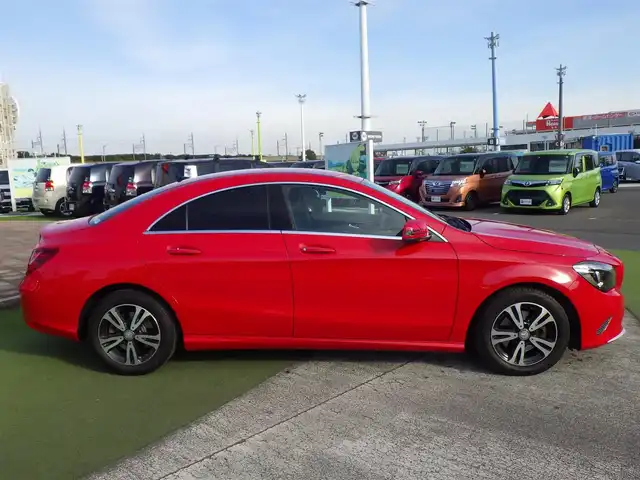 メルセデス・ベンツ ＣＬＡ１８０