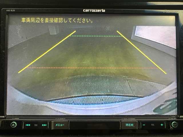 ホンダ ヴェゼル ハイブリッド Z 兵庫県 2015(平27)年 9.9万km ホワイトオーキッドパール 社外8インチメモリナビ(CD/DVD/フルセグ/Bluetooth)/バックカメラ/シートヒーター(D+N席)/電子パーキングブレーキ/ブレーキホールド/追従型クルーズコントロール/LEDヘッドライト/オートライト/フォグライト/ハーフレザーシート/ステアリングスイッチ/スマートキー/スペアキー/ETC