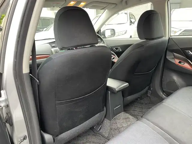 トヨタ アリオン A15 Gパッケージ 愛知県 2007(平19)年 9.3万km シルバーM /禁煙車//バックカメラ/ETC//ハロゲンヘッドライト//オートライト//UVカットガラス//ラグジュアリーファブリックシート//木目調インパネ//イルミネーテッドエントリーシステム//プッシュスタート//電動格納ミラーウインカー//純正フロアマット//純正ドアバイザー//イモビライザー//取扱説明書//新車保証書//スペアキー