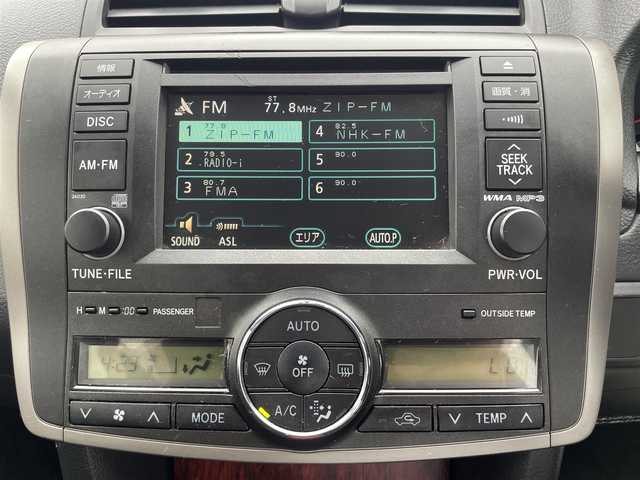 トヨタ アリオン A15 Gパッケージ 愛知県 2007(平19)年 9.3万km シルバーM /禁煙車//バックカメラ/ETC//ハロゲンヘッドライト//オートライト//UVカットガラス//ラグジュアリーファブリックシート//木目調インパネ//イルミネーテッドエントリーシステム//プッシュスタート//電動格納ミラーウインカー//純正フロアマット//純正ドアバイザー//イモビライザー//取扱説明書//新車保証書//スペアキー