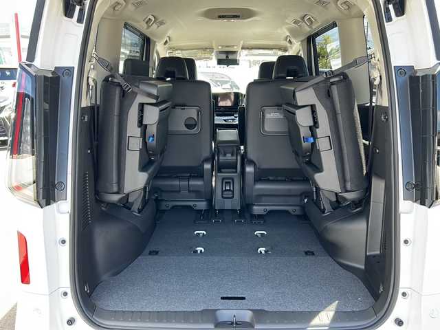 日産 セレナ ハイウェイスター V 長野県 2025(令7)年 0.1千km プリズムホワイト NissanConnect12.3インチメモリナビ/FM・AM・フルセグTV・Bluetooth/AppleCarPlay対応/アラウンドビューモニター/プロパイロット（ナビリンク機能付き）/ハンズフリーオートスライドドア/インテリジェントルームミラー/ブラインドスポットモニター/オートマチックハイビーム/衝突被害軽減ブレーキ/両側パワースライドドア/前後コーナーセンサー/ステアリングヒーター/前席シートヒーター/アイドリングストップ/LEDヘッドライト/電動パーキング/プッシュスタート/オートホールド/スマートキー/パドルシフト/オートライト/フォグランプ/スペアキー/ETC2.0