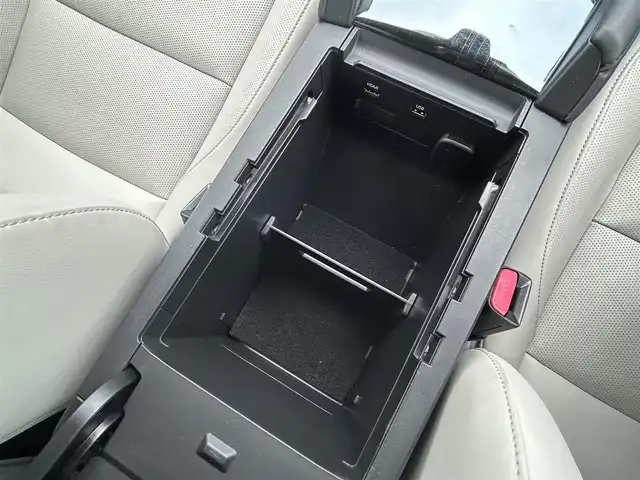 マツダ マツダ３セダン XD Lパッケージ 愛知県 2021(令3)年 3.9万km ソウルレッドクリスタルM スマートキー/プッシュスタート/純正ナビ/フルセグTV/BT/HDMI/BOSEサウンドシステム/全方位カメラ/ビルトインETC/純正18インチAW/レーダークルーズコントロール/クリアランスソナー /アイドリングストップ/ブラインドスポットモニター/ヘッドアップディスプレイ/レザーシート/メモリー付きパワーシート/前席シートヒーター /ハンドルヒーター /純正フロアマット/取説、保証書/スペアキー