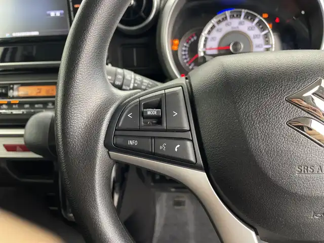 スズキ スペーシア カスタム HYBRID GS 鹿児島県 2021(令3)年 3.7万km ピュアホワイトP 純正SDナビ/(BT/CD/DVD/AM/FM/フルセグTV)/セーフティサポート/衝突軽減ブレーキ/レーンキープアシスト/後方コーナーセンサー/運転席シートヒーター/レーダークルーズコントロール/アイドリングストップ/バックカメラ/片側パワースライドドア/後席ロールサンシェード/ステアリングスイッチ/ビルトインETC/スペアキー/純正14インチアルミホイール/純正LEDヘッドライト/純正フロアマット/保証書/取扱説明書