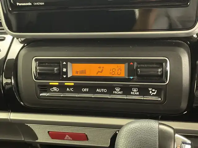 スズキ スペーシア カスタム HYBRID GS 鹿児島県 2021(令3)年 3.7万km ピュアホワイトP 純正SDナビ/(BT/CD/DVD/AM/FM/フルセグTV)/セーフティサポート/衝突軽減ブレーキ/レーンキープアシスト/後方コーナーセンサー/運転席シートヒーター/レーダークルーズコントロール/アイドリングストップ/バックカメラ/片側パワースライドドア/後席ロールサンシェード/ステアリングスイッチ/ビルトインETC/スペアキー/純正14インチアルミホイール/純正LEDヘッドライト/純正フロアマット/保証書/取扱説明書