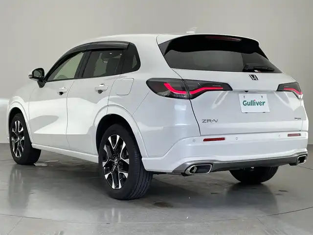 ホンダ ＺＲ－Ｖ ハイブリッド e:HEV Z 愛知県 2023(令5)年 1.5万km プラチナホワイトパール 純正９型ナビ　全方位カメラ　ＢＯＳＥ　禁煙　茶革　シートヒーター　ワイヤレス充電　ＥＴＣ２．０　電動パーキング　メモリシート　ホンダセンシング　衝突軽減装置　追従クルコン　ハンドル支援　電動リアゲート