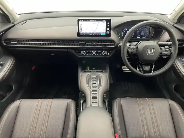 ホンダ ＺＲ－Ｖ ハイブリッド e:HEV Z 愛知県 2023(令5)年 1.5万km プラチナホワイトパール 純正９型ナビ　全方位カメラ　ＢＯＳＥ　禁煙　茶革　シートヒーター　ワイヤレス充電　ＥＴＣ２．０　電動パーキング　メモリシート　ホンダセンシング　衝突軽減装置　追従クルコン　ハンドル支援　電動リアゲート