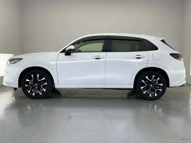 ホンダ ＺＲ－Ｖ ハイブリッド e:HEV Z 愛知県 2023(令5)年 1.5万km プラチナホワイトパール 純正９型ナビ　全方位カメラ　ＢＯＳＥ　禁煙　茶革　シートヒーター　ワイヤレス充電　ＥＴＣ２．０　電動パーキング　メモリシート　ホンダセンシング　衝突軽減装置　追従クルコン　ハンドル支援　電動リアゲート