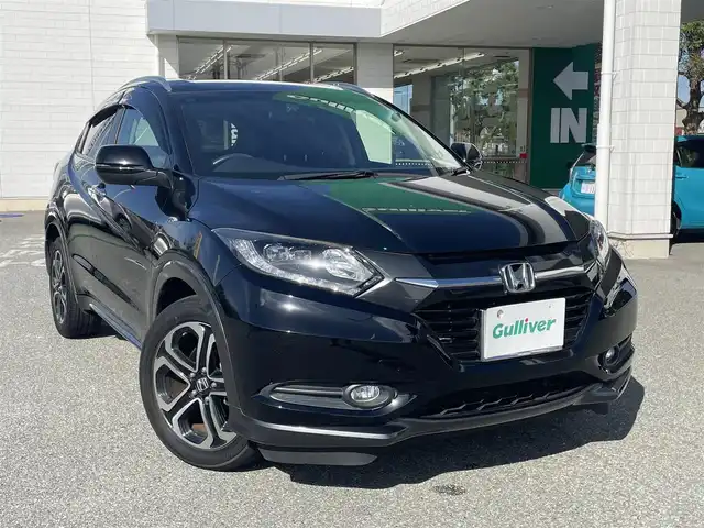 ホンダ ヴェゼル S 兵庫県 2014(平26)年 11.6万km クリスタルブラックパール 取扱説明書/保証書/純正ナビ（FM/AM//DVD/CD/USB/伊Pod/Music Rack/SD/Bluetooth/フルセグ）/ワンオーナー/パドルシフト/スマートキー/ETC/ドライブレコーダー前方/バックカメラ/ハーフレザーシート/シートヒーター/純正フロアマット/純正アルミホイール/電動パーキング/ブレーキホールド/衝突軽減ブレーキ/クルーズコントロール/ステアリングリモコン/アイドリングストップ/ルーフレール