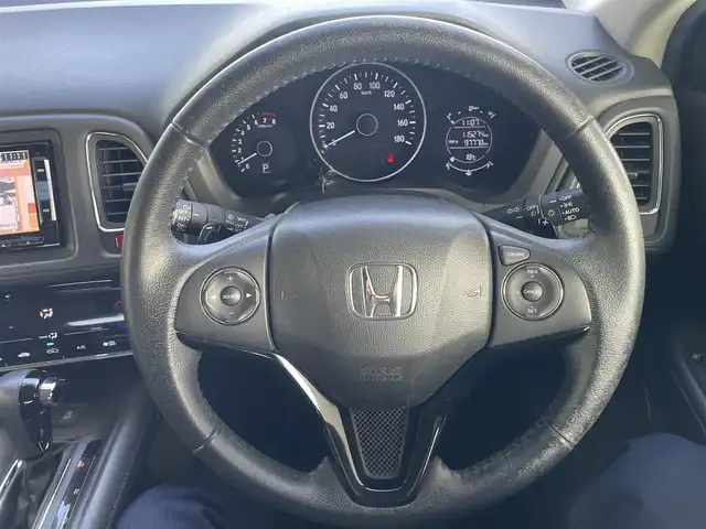 ホンダ ヴェゼル S 兵庫県 2014(平26)年 11.6万km クリスタルブラックパール 取扱説明書/保証書/純正ナビ（FM/AM//DVD/CD/USB/伊Pod/Music Rack/SD/Bluetooth/フルセグ）/ワンオーナー/パドルシフト/スマートキー/ETC/ドライブレコーダー前方/バックカメラ/ハーフレザーシート/シートヒーター/純正フロアマット/純正アルミホイール/電動パーキング/ブレーキホールド/衝突軽減ブレーキ/クルーズコントロール/ステアリングリモコン/アイドリングストップ/ルーフレール