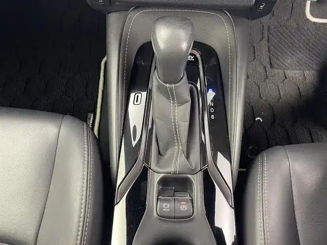 トヨタ カローラツーリング ハイブリッド ダブルバイビー 群馬県 2021(令3)年 3.9万km スパークリングブラックパールクリスタルシャイン 純正８型ナビ　バックカメラ　フルセグＴＶ　ＣＤ／ＤＶＤ　ハーフレザーシート　ステアリングヒーター　ＬＥＤヘッドライト　オートマチックハイビーム　衝突被害軽減ブレーキ　レーンアシスト　ＥＴＣ　禁煙車