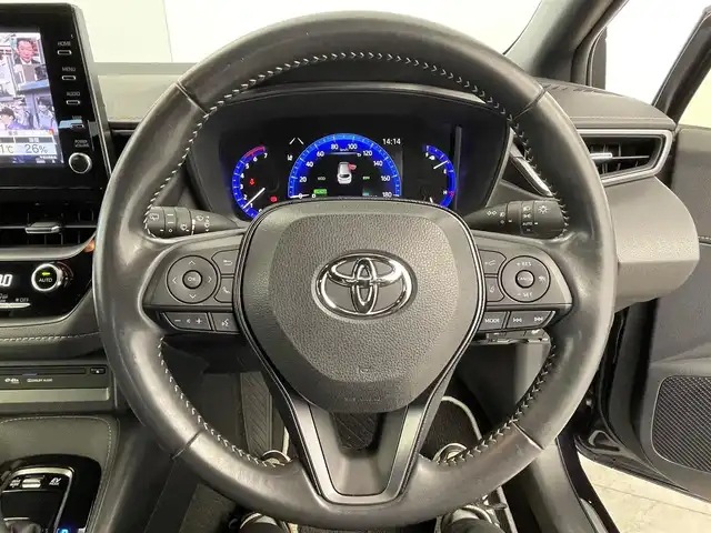 トヨタ カローラツーリング ハイブリッド ダブルバイビー 群馬県 2021(令3)年 3.9万km スパークリングブラックパールクリスタルシャイン 純正８型ナビ　バックカメラ　フルセグＴＶ　ＣＤ／ＤＶＤ　ハーフレザーシート　ステアリングヒーター　ＬＥＤヘッドライト　オートマチックハイビーム　衝突被害軽減ブレーキ　レーンアシスト　ＥＴＣ　禁煙車