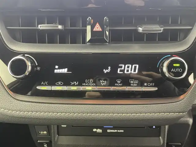 トヨタ カローラツーリング ハイブリッド ダブルバイビー 群馬県 2021(令3)年 3.9万km スパークリングブラックパールクリスタルシャイン 純正８型ナビ　バックカメラ　フルセグＴＶ　ＣＤ／ＤＶＤ　ハーフレザーシート　ステアリングヒーター　ＬＥＤヘッドライト　オートマチックハイビーム　衝突被害軽減ブレーキ　レーンアシスト　ＥＴＣ　禁煙車