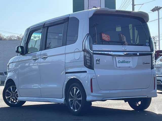 ホンダ Ｎ ＢＯＸ カスタム L 山口県 2021(令3)年 4.3万km プラチナホワイトパール ワンオーナー　/純正７型ナビ/AM/FM/CD/DVD/Bluetooth/フルセグTV/バックカメラ　/片側パワースライドドア　/スマートキー×２　/LEDヘッドライト　/コーナーセンサー　/クルーズコントロール　/レーンキープアシスト　/前席シートヒーター　/オートライト　/純正フロアマット　/純正１４インチアルミホイール　/衝突被害軽減ブレーキ　/ETC