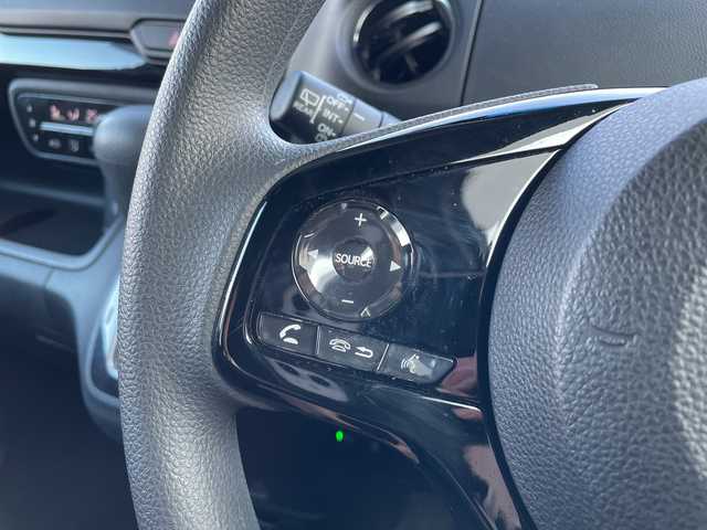 ホンダ Ｎ ＢＯＸ カスタム L 山口県 2021(令3)年 4.3万km プラチナホワイトパール ワンオーナー　/純正７型ナビ/AM/FM/CD/DVD/Bluetooth/フルセグTV/バックカメラ　/片側パワースライドドア　/スマートキー×２　/LEDヘッドライト　/コーナーセンサー　/クルーズコントロール　/レーンキープアシスト　/前席シートヒーター　/オートライト　/純正フロアマット　/純正１４インチアルミホイール　/衝突被害軽減ブレーキ　/ETC