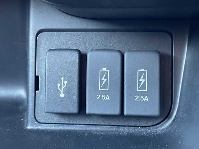 ホンダ Ｎ ＢＯＸ カスタム L 山口県 2021(令3)年 4.3万km プラチナホワイトパール ワンオーナー　/純正７型ナビ/AM/FM/CD/DVD/Bluetooth/フルセグTV/バックカメラ　/片側パワースライドドア　/スマートキー×２　/LEDヘッドライト　/コーナーセンサー　/クルーズコントロール　/レーンキープアシスト　/前席シートヒーター　/オートライト　/純正フロアマット　/純正１４インチアルミホイール　/衝突被害軽減ブレーキ　/ETC