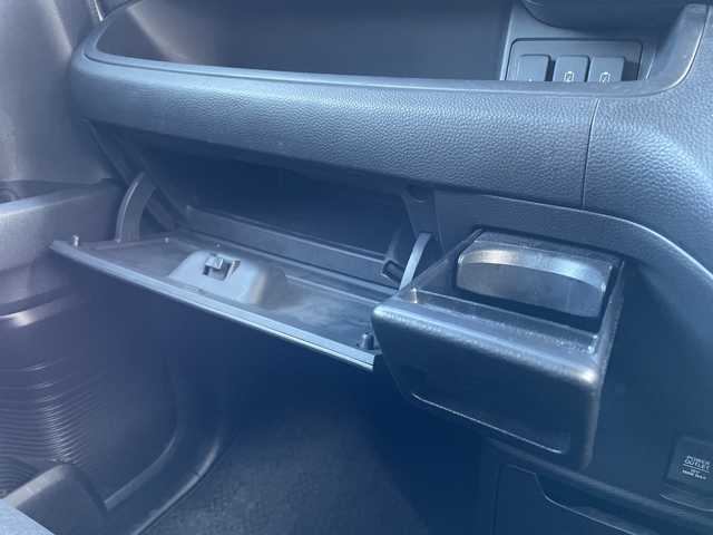 ホンダ Ｎ ＢＯＸ カスタム L 山口県 2021(令3)年 4.3万km プラチナホワイトパール ワンオーナー　/純正７型ナビ/AM/FM/CD/DVD/Bluetooth/フルセグTV/バックカメラ　/片側パワースライドドア　/スマートキー×２　/LEDヘッドライト　/コーナーセンサー　/クルーズコントロール　/レーンキープアシスト　/前席シートヒーター　/オートライト　/純正フロアマット　/純正１４インチアルミホイール　/衝突被害軽減ブレーキ　/ETC