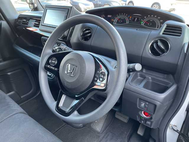 ホンダ Ｎ ＢＯＸ カスタム L 山口県 2021(令3)年 4.3万km プラチナホワイトパール ワンオーナー　/純正７型ナビ/AM/FM/CD/DVD/Bluetooth/フルセグTV/バックカメラ　/片側パワースライドドア　/スマートキー×２　/LEDヘッドライト　/コーナーセンサー　/クルーズコントロール　/レーンキープアシスト　/前席シートヒーター　/オートライト　/純正フロアマット　/純正１４インチアルミホイール　/衝突被害軽減ブレーキ　/ETC