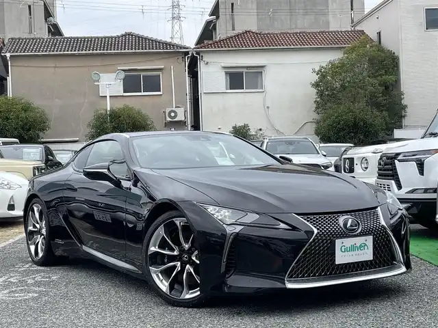 レクサス ＬＣ 500h Lパッケージ 兵庫県 2017(平29)年 3万km グラファイトブラックガラスフレーク /内装：ダークローズ//OP 21インチAW//OP カラーヘッドアップディスプレイ//OP マークレビンソンプレミアムサウンド//ガラスパノラマルーフ//純正SDナビ//地デジ/DVD/BT/USB/AUX/Miracast//ステアリングリモコン//ステアリングヒーター//本革シート（ヒーター/ベンチレーション/電動/運転席メモリ）//ナノイーエアコン//ビルトインETC//3眼フルLEDヘッドランプ//パドルシフト//タイヤ空気圧警報（TPWS）//走行モード/（Eco/Comfort/Normal/Sport/Sportプラス）//ドライブレコーダー//H30/R1/2/3/4年点検記録簿/【セーフティ】//プリクラッシュセーフティ（PCS）//レーンキーピングアシスト（LKA）//オートマチックハイビーム（AHB）//レーダークルーズコントロール//ブラインドスポットモニター（BSM）//リヤクロストラフィックアラート（RCTA）//クリアランスソナー