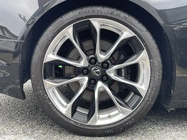 レクサス ＬＣ 500h Lパッケージ 兵庫県 2017(平29)年 3万km グラファイトブラックガラスフレーク /内装：ダークローズ//OP 21インチAW//OP カラーヘッドアップディスプレイ//OP マークレビンソンプレミアムサウンド//ガラスパノラマルーフ//純正SDナビ//地デジ/DVD/BT/USB/AUX/Miracast//ステアリングリモコン//ステアリングヒーター//本革シート（ヒーター/ベンチレーション/電動/運転席メモリ）//ナノイーエアコン//ビルトインETC//3眼フルLEDヘッドランプ//パドルシフト//タイヤ空気圧警報（TPWS）//走行モード/（Eco/Comfort/Normal/Sport/Sportプラス）//ドライブレコーダー//H30/R1/2/3/4年点検記録簿/【セーフティ】//プリクラッシュセーフティ（PCS）//レーンキーピングアシスト（LKA）//オートマチックハイビーム（AHB）//レーダークルーズコントロール//ブラインドスポットモニター（BSM）//リヤクロストラフィックアラート（RCTA）//クリアランスソナー