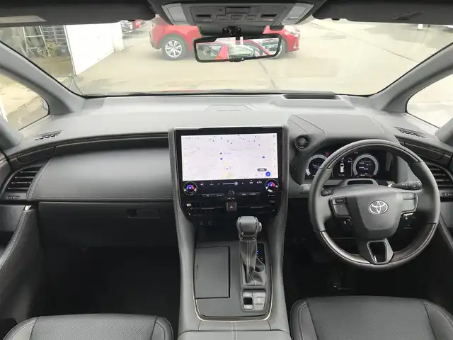 トヨタ アルファード Z 富山県 2025(令7)年 0.4万km ブラック ・メーカーOP/ユニバーサルステップ/ヘッドアップディスプレイ/フリップダウンモニター/ムーンルーフ/純正ディスプレイオーディオ/ナビ/フルセグTV/Bluetooth/デジタルインナーミラー/ドライブレコーダー/プリクラッシュセーフティ/レーンキープアシスト/クリアランスソナー/ブラインドスポットモニター/レーダークルーズコントロール/両側パワースライドドア/メモリー付パワーシート/電動リアゲート/ETC2.0