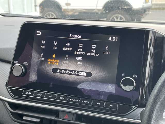 日産 ノート X 岡山県 2021(令3)年 3.1万km ピュアホワイトパール 純正9インチディスプレイオーディオ/フルセグTV、Bluetooth、AM、FM/AppleCarplay、AndroidAuto/ビルトインETC/全方位カメラ/インテリジェントルームミラー/純正ドライブレコーダー/ワイヤレス充電/USB電源ソケット/インテリジェントエマージェンシーブレーキ/標識検知機能/駐車支援/後退時車両検知機能/ふらつき警報/側方支援/後側方支援/速度標識表示/フロント＆バックソナー/エクステリアパッケージ/・フロントバンパーフィニッシャー/・サイドフィルフィニッシャー/・リアバンパーフィニッシャー