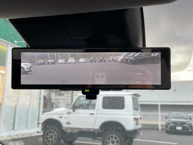 日産 ノート X 岡山県 2021(令3)年 3.1万km ピュアホワイトパール 純正9インチディスプレイオーディオ/フルセグTV、Bluetooth、AM、FM/AppleCarplay、AndroidAuto/ビルトインETC/全方位カメラ/インテリジェントルームミラー/純正ドライブレコーダー/ワイヤレス充電/USB電源ソケット/インテリジェントエマージェンシーブレーキ/標識検知機能/駐車支援/後退時車両検知機能/ふらつき警報/側方支援/後側方支援/速度標識表示/フロント＆バックソナー/エクステリアパッケージ/・フロントバンパーフィニッシャー/・サイドフィルフィニッシャー/・リアバンパーフィニッシャー