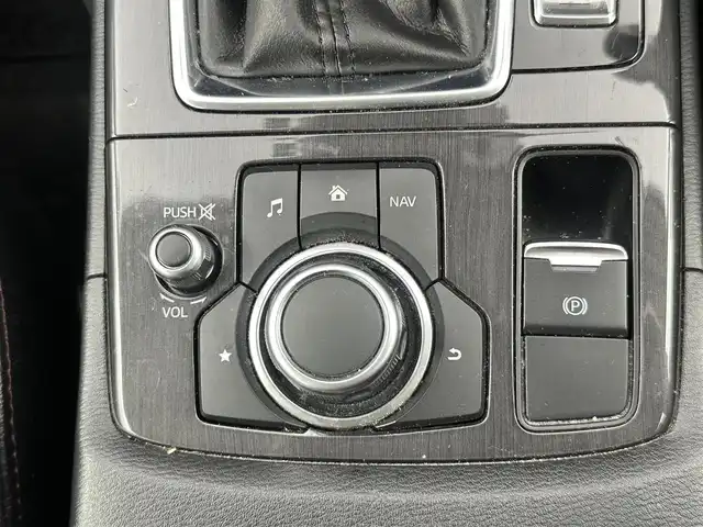 マツダ ＣＸ－５ 25S Lパッケージ 愛知県 2016(平28)年 5.8万km 黒 ・純正SDナビ/・BOSEサウンドシステム/・CD DVD フルセグTV Bluetooth　AUX/・D/N席パワーシート/・コーナーセンサー/・レザー調シート/・ウィンカーミラー/・フォグライト/・バックカメラ/・電動パーキング/・純正アルミホイル/・ビルトインETC/・スペアキー