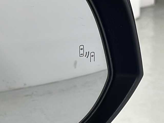 トヨタ ＲＡＶ４ アドベンチャー 広島県 2023(令5)年 0.5万km アティチュードブラックマイカ パノラマムーンルーフ/TRDフルエアロ/純正10.5型ディスプレイオーディオ/デジタルインナーミラー/ブラインドスポットモニター/バックカメラ/ブラック合皮シート/シートヒーター/ベンチレーション/パワーシート/ポジションメモリー/ステアリングヒーター/パワーバックドア/ダウンヒルアシストコントロール/マルチテレインセレクト/セーフティセンス/・プリクラッシュセーフティ/・レーントレーシングアシスト/・オートマチックハイビーム/・レーダークルーズコントロール/LEDヘッドランプ/純正19インチAW/ルーフレール/ETC2.0/USB入力端子