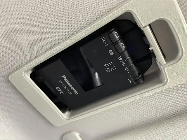 マツダ アテンザ ワゴン XD 福岡県 2014(平26)年 5.7万km ブルーリフレックスマイカ 純正ナビ（ＢＴ，フルセグＴＶ）　/ＥＴＣ　/パドルシフト　/マツダ・レーダー・クルーズ・コントロール　/アイドリングストップ　/ルーフレール　/ステアリングリモコン　/革巻きステアリング　/ＬＥＤ　/純正１７インチＡＷ